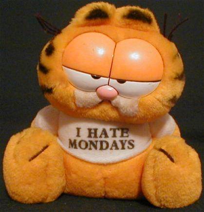 Membuat Boneka Garfield dari Kain Velboa