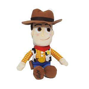 Membuat Boneka Woody Toy Story dari Kain Velboa