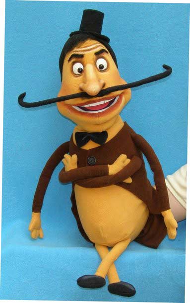 Membuat Boneka Karakter Kecoak Dari Kain Velboa